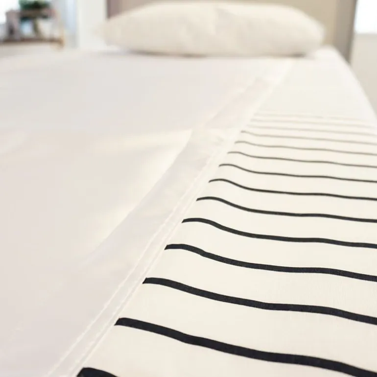 Glidelagen med satin - 140x220 cm