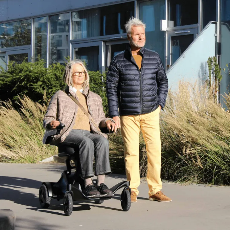 Zeno2 sammenklappelig el-kørestol